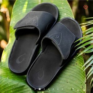 Olukai Black Slide Sandals L
